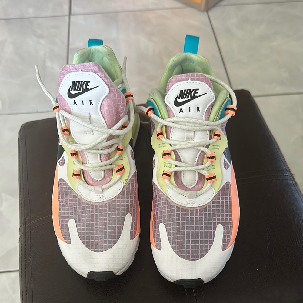 Nike Air Multicolor Sneakers